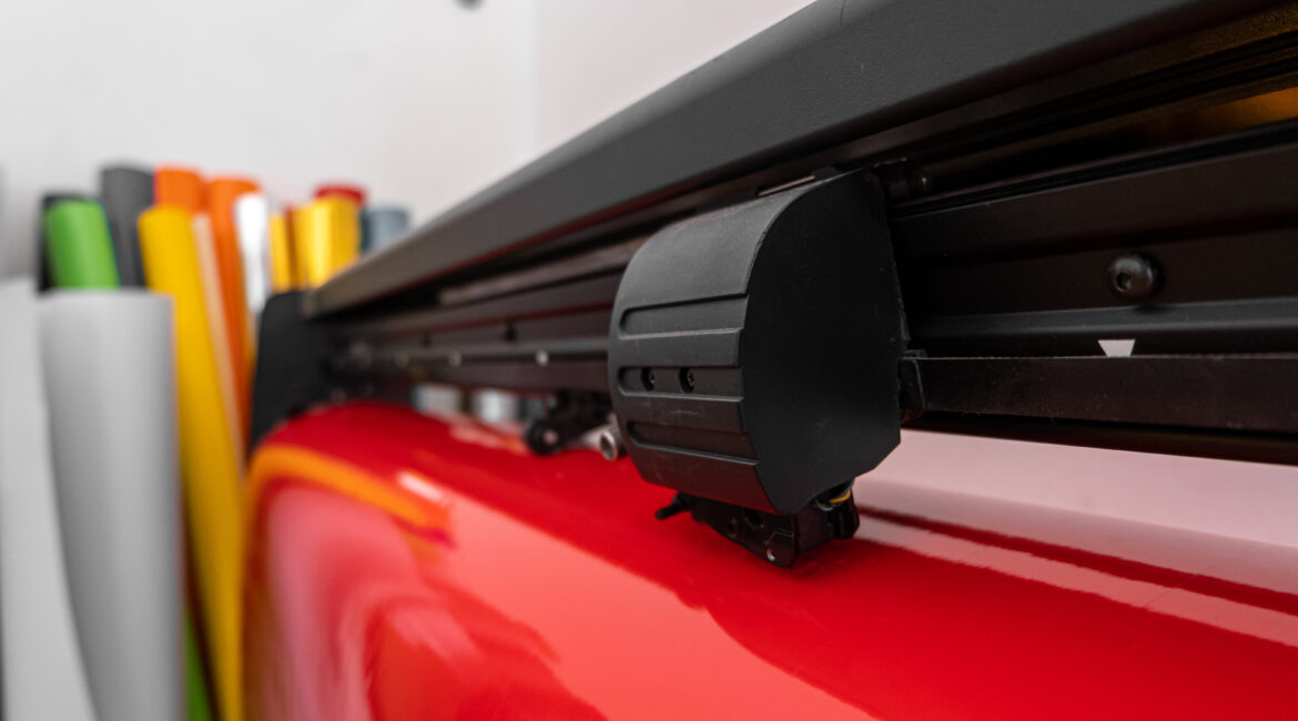 Vinyl Cutter Zone